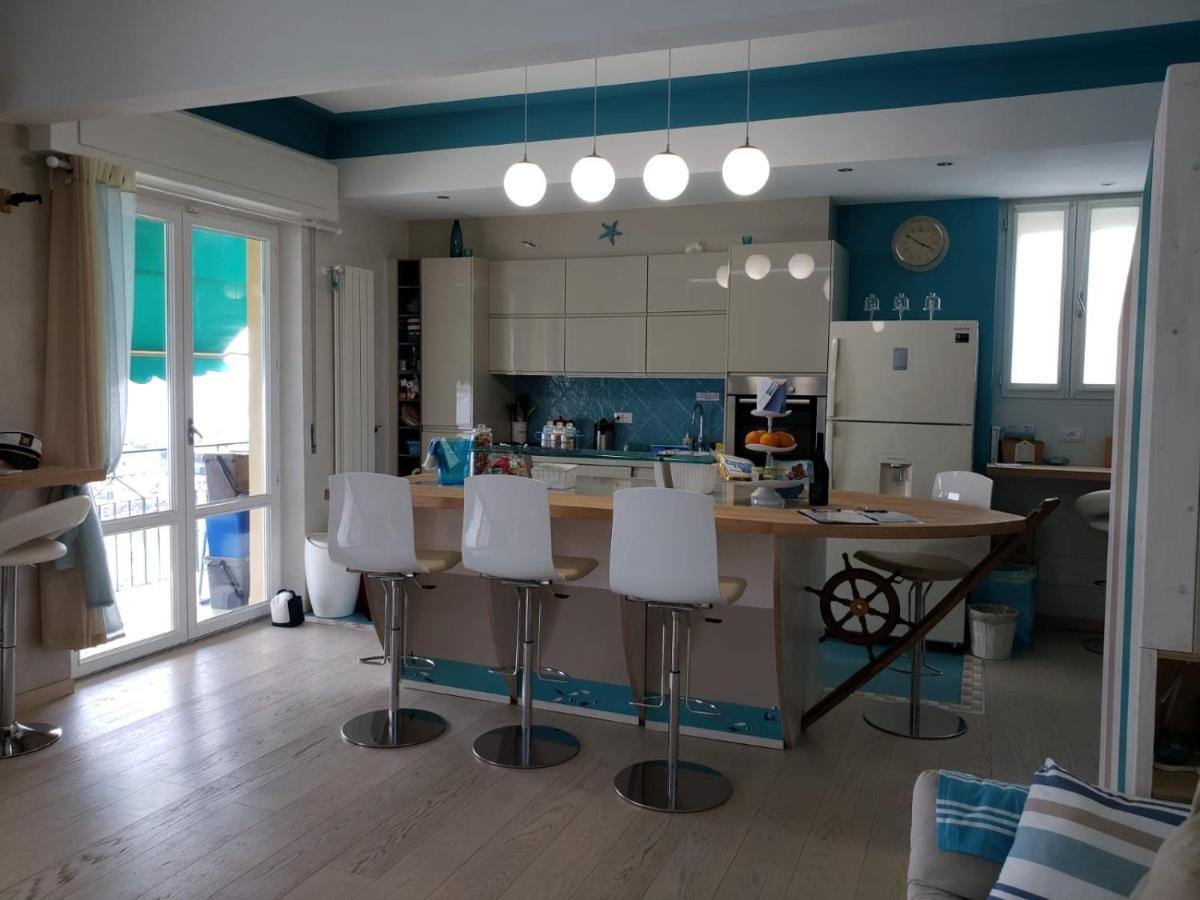 Cinqueterreblu Lungomarenostro Apartment Monterosso al Mare Luaran gambar