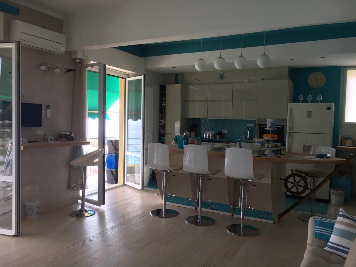 Cinqueterreblu Lungomarenostro Apartment Monterosso al Mare Luaran gambar